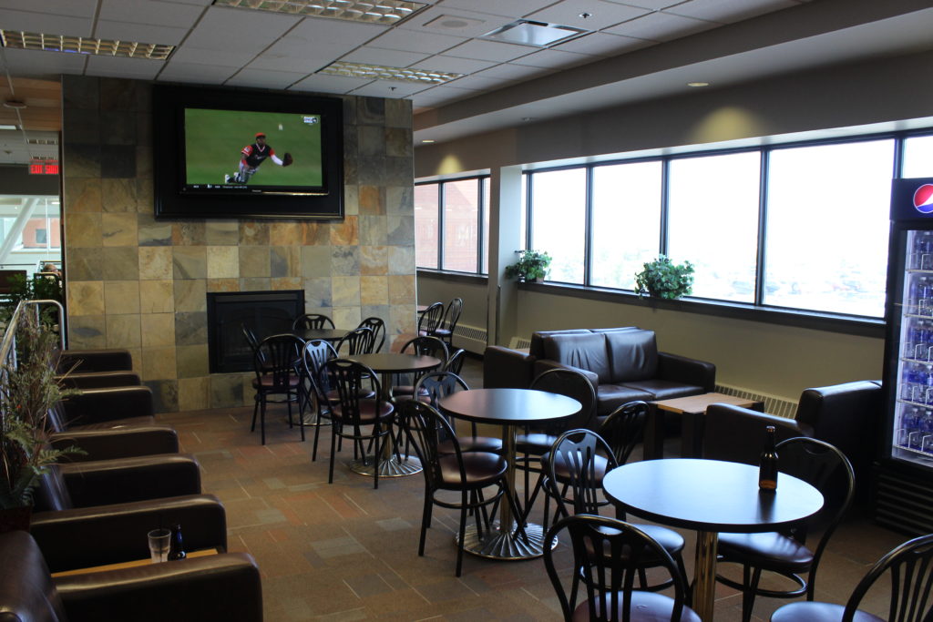 Skyway Lounge